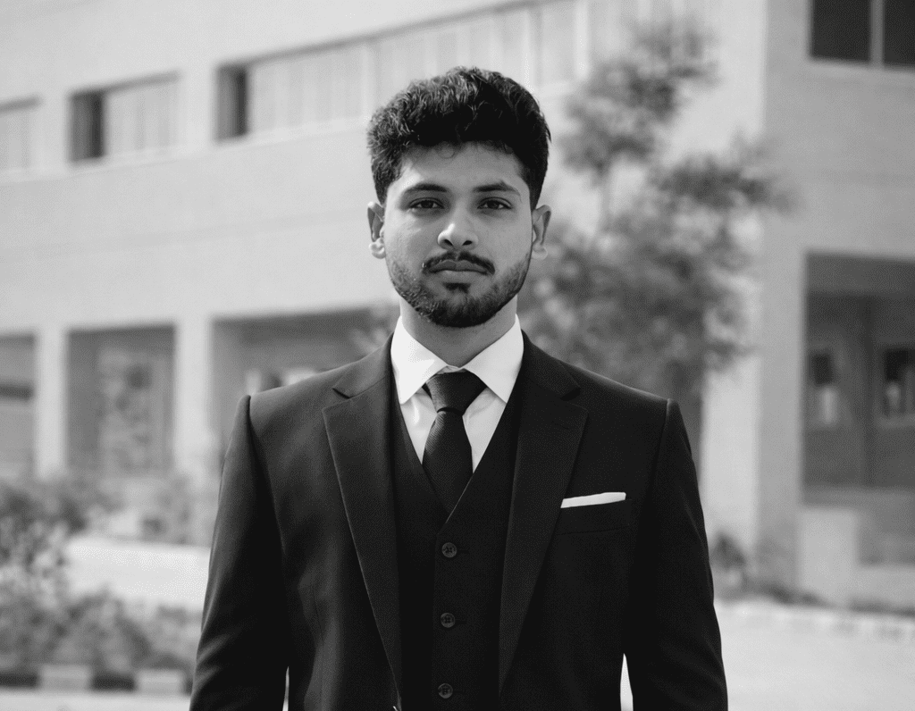 picture of pushtopeak author